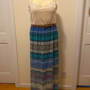 Love reign Maxi Dress with belt Size XL